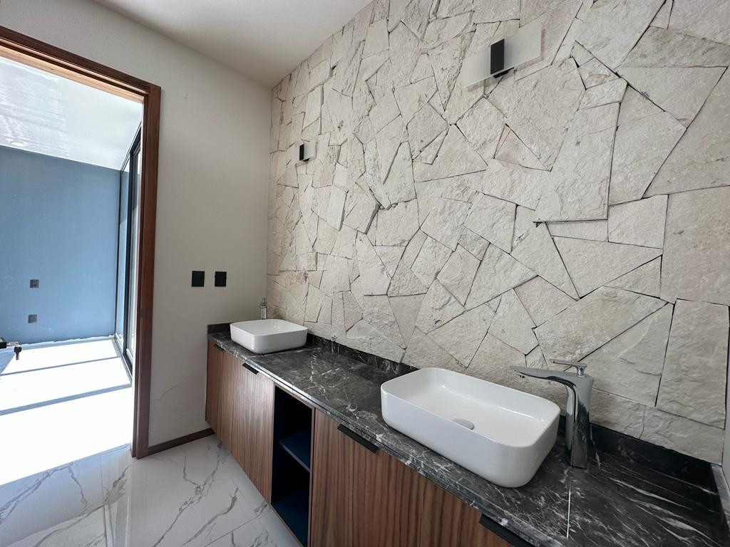 RENTA CASA EN MONTERRA (10)