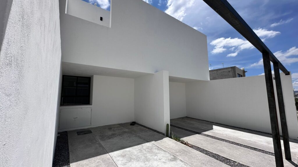 Casa en Venta en Villamagna 2da secc (2)