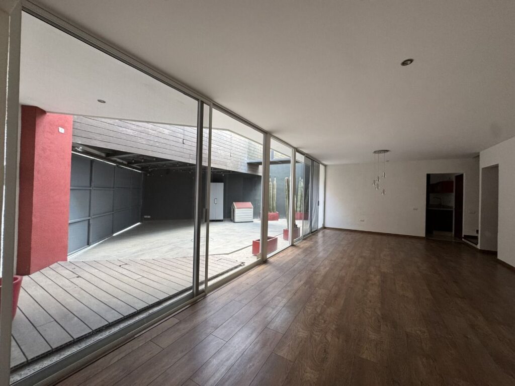 WhatsApp Image 2025-11-28 at 1.27.07 PM